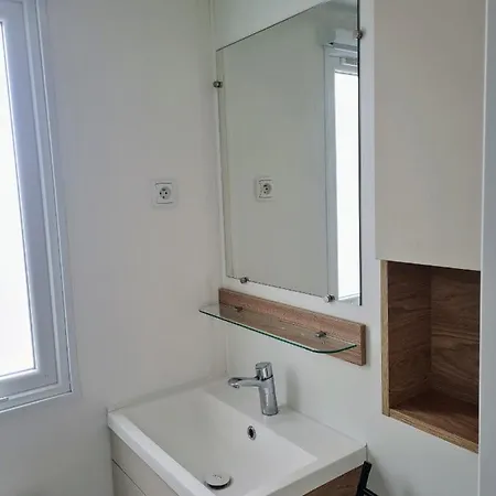 Dans Un Domaine à 4* Litteau