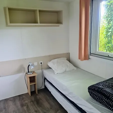 Dans Un Domaine A 4*