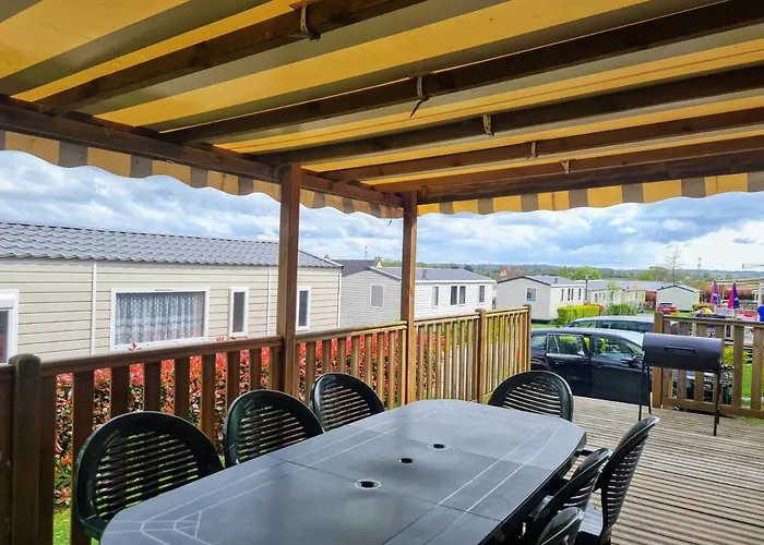 Dans Un Domaine A Litteau