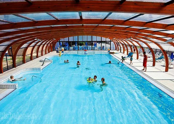 Dans Un Domaine A Litteau