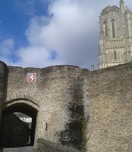 Campingplatz Dans Un Domaine A