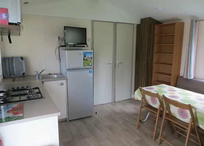 Campingplatz Dans Un Domaine A